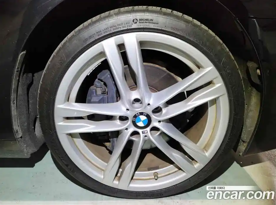 BMW 6-Series 2016 3.0 Автомат в Москве № 621993, фото 17