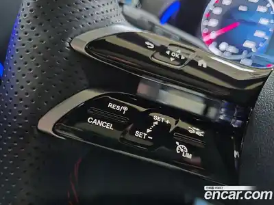 Mercedes-Benz GLB-Class 2025 2.0 Автомат в Москве № 622819, миниатюра 6