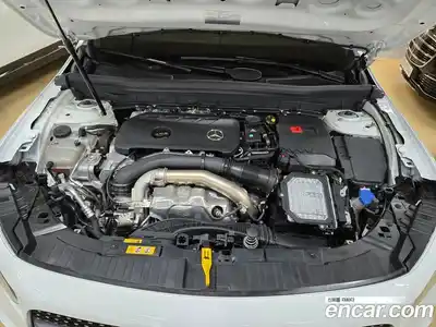 Mercedes-Benz GLB-Class 2025 2.0 Автомат в Москве № 622819, миниатюра 9