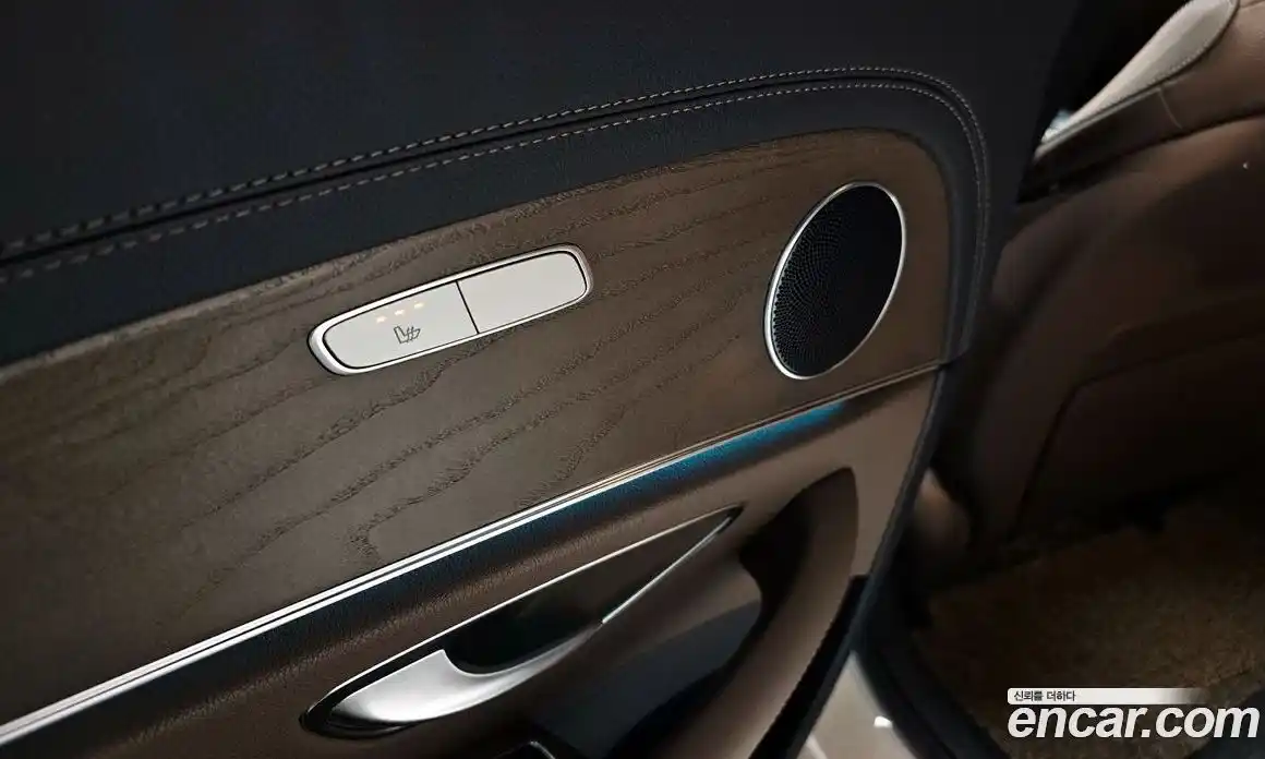 Mercedes-Benz E-Class 2022 2.0 Автомат в Москве № 622866, фото 17