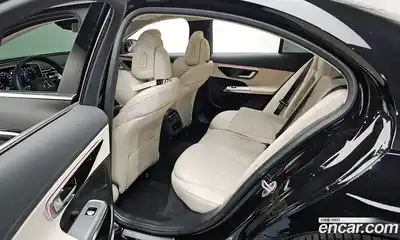 Mercedes-Benz E-Class 2025 2.0 Автомат в Москве № 622876, миниатюра 11