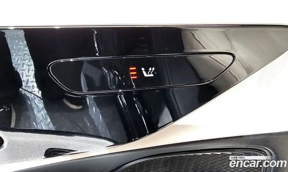 Mercedes-Benz E-Class 2025 2.0 Автомат в Москве № 622876, фото 17