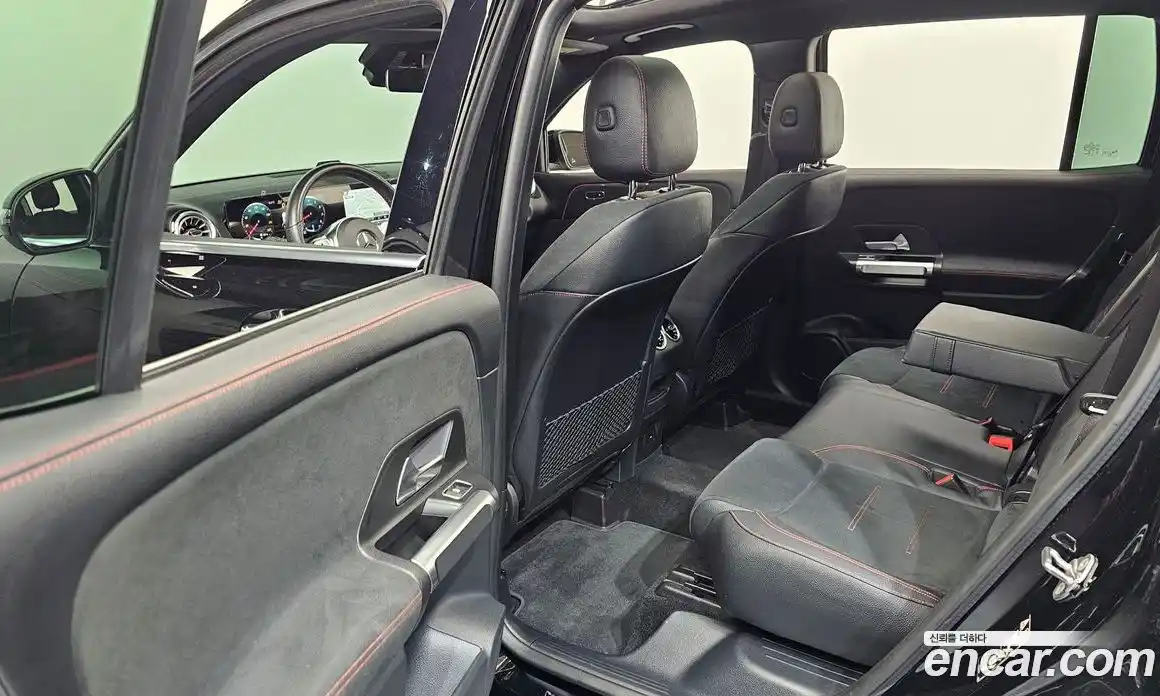 Mercedes-Benz GLB-Class 2022 2.0 Автомат в Москве № 623180, фото 11