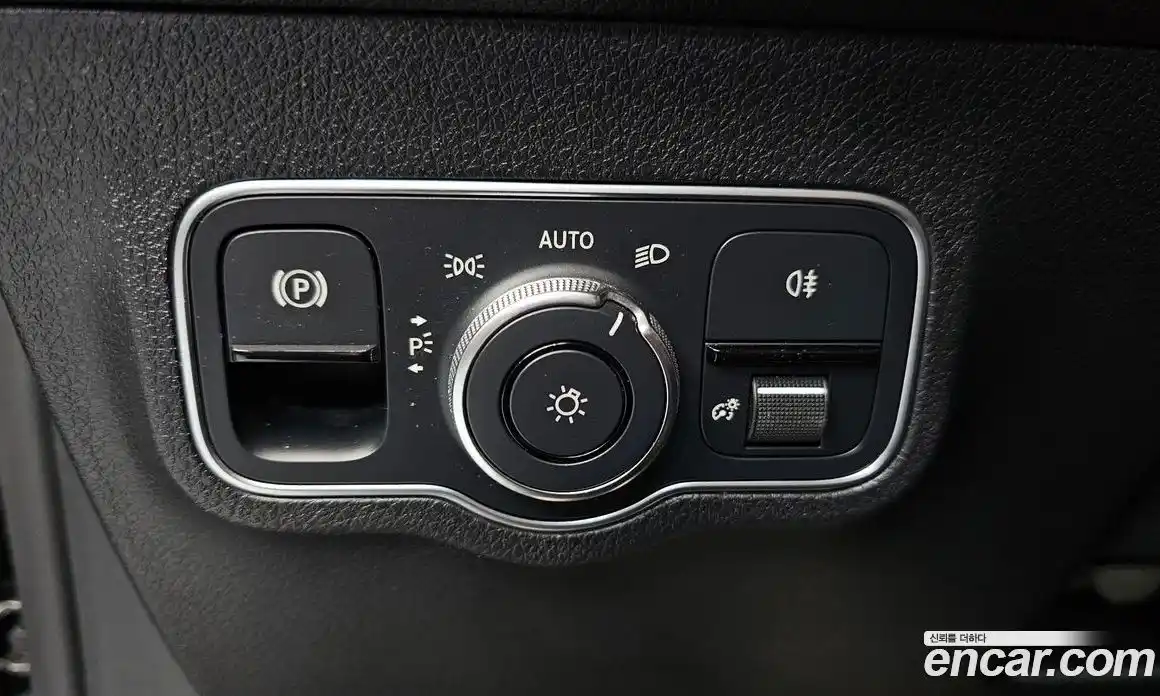 Mercedes-Benz GLB-Class 2022 2.0 Автомат в Москве № 623180, фото 13