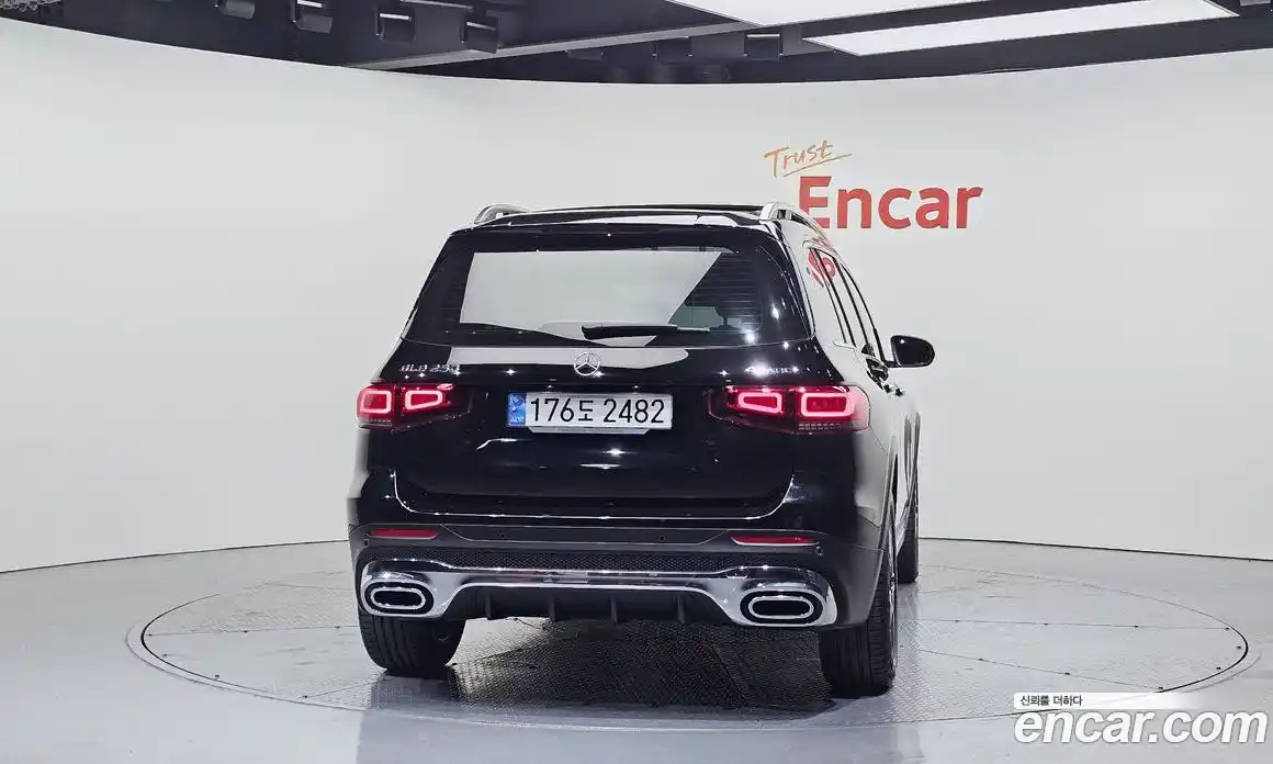 Mercedes-Benz GLB-Class 2022 2.0 Автомат в Москве № 623180, фото 4