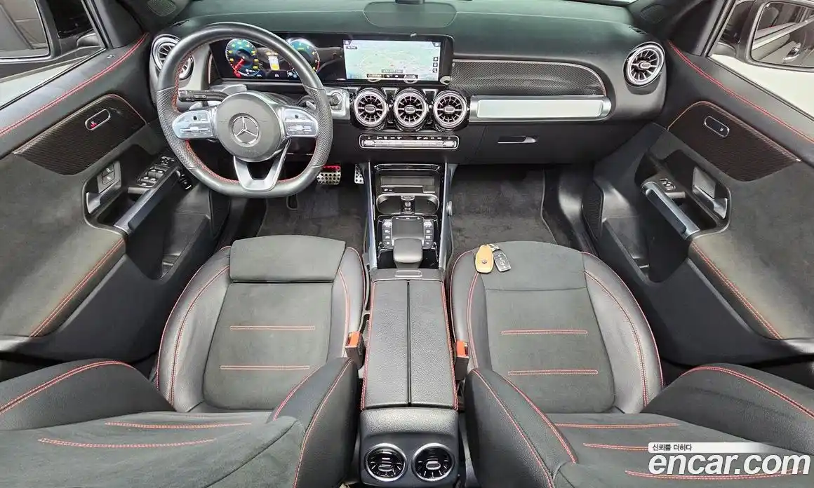 Mercedes-Benz GLB-Class 2022 2.0 Автомат в Москве № 623180, фото 7