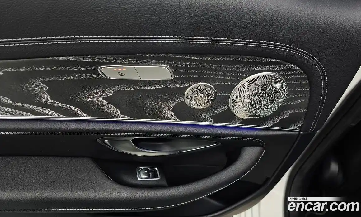 Mercedes-Benz E-Class 2021 2.0 Автомат в Москве № 623254, фото 19