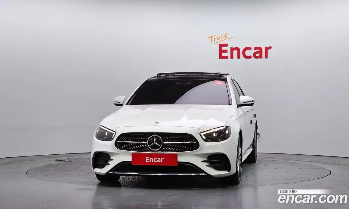 Mercedes-Benz E-Class 2021 2.0 Автомат в Москве № 623254, фото 3