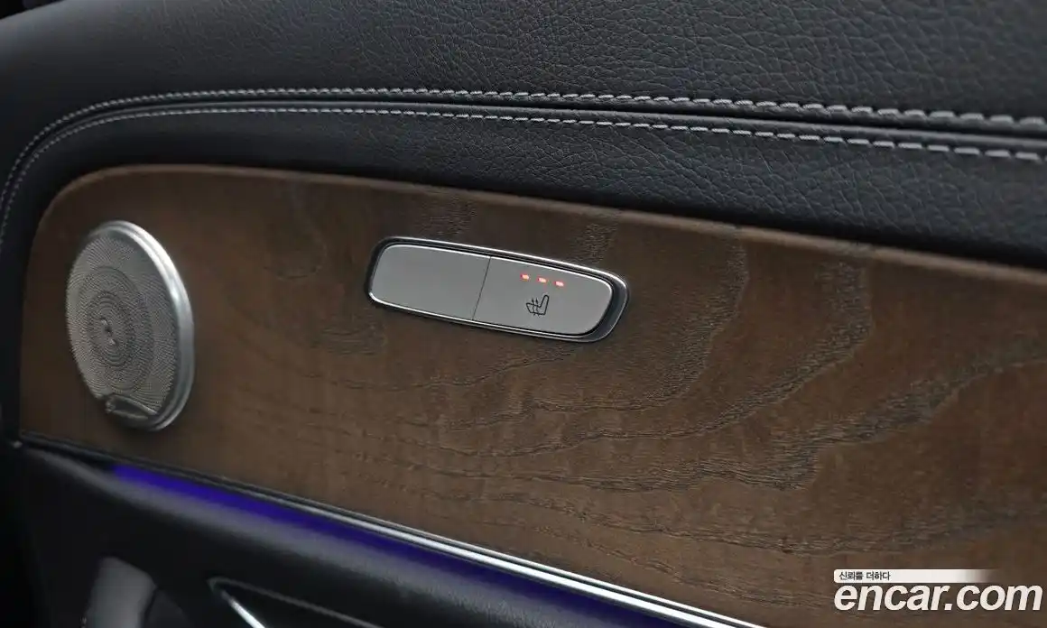 Mercedes-Benz E-Class 2021 2.0 Автомат в Москве № 623513, фото 17