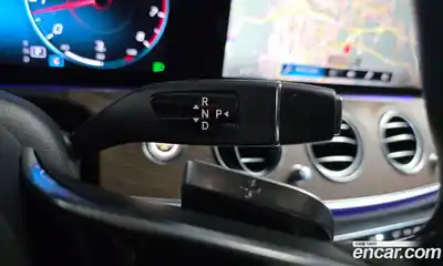 Mercedes-Benz E-Class 2021 2.0 Автомат в Москве № 623513, миниатюра 9