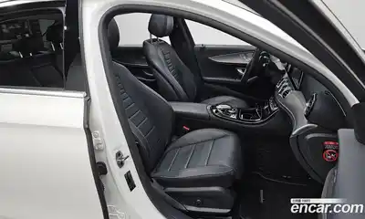 Mercedes-Benz E-Class 2019 2.0 Автомат в Москве № 623799, миниатюра 9