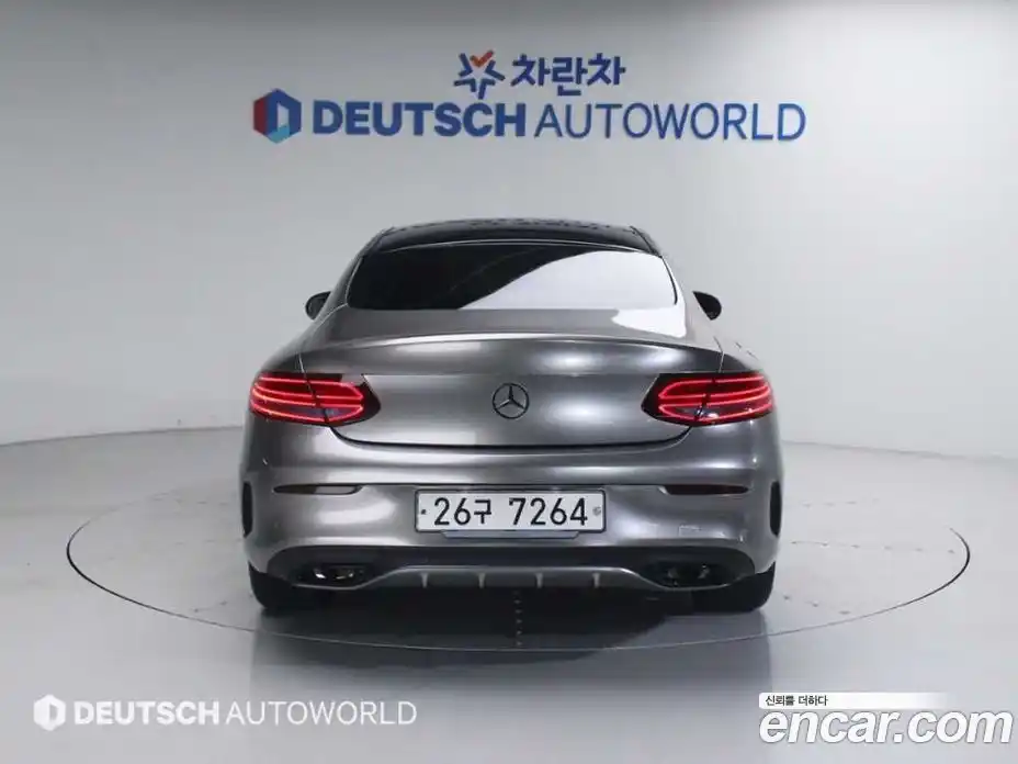 Mercedes-Benz C-Class 2017 2.0 Автомат в Москве № 623887, фото 4