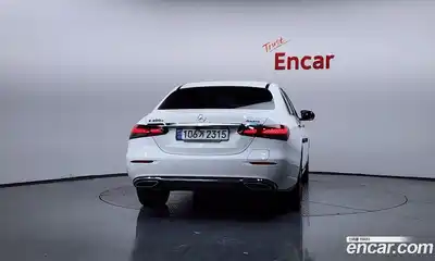 Mercedes-Benz E-Class 2021 2.0 Автомат в Москве № 623987, миниатюра 4