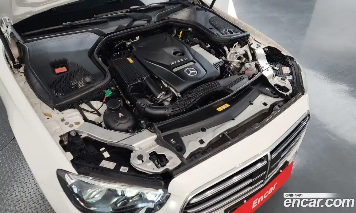 Mercedes-Benz E-Class 2021 2.0 Автомат в Москве № 623987, фото 6