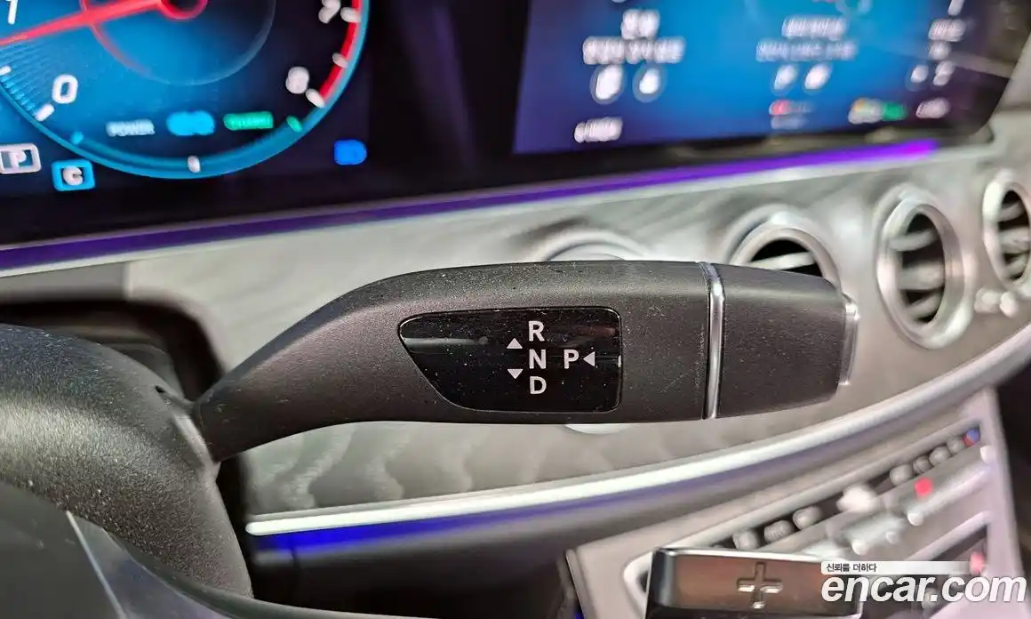 Mercedes-Benz E-Class 2021 2.0 Автомат в Москве № 623993, фото 9