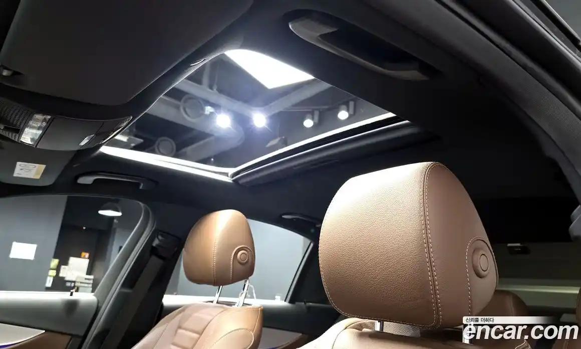 Mercedes-Benz E-Class 2021 2.0 Автомат в Москве № 624099, фото 17