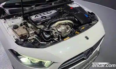 Mercedes-Benz A-Class 2021 2.0 Автомат в Москве № 624155, миниатюра 5