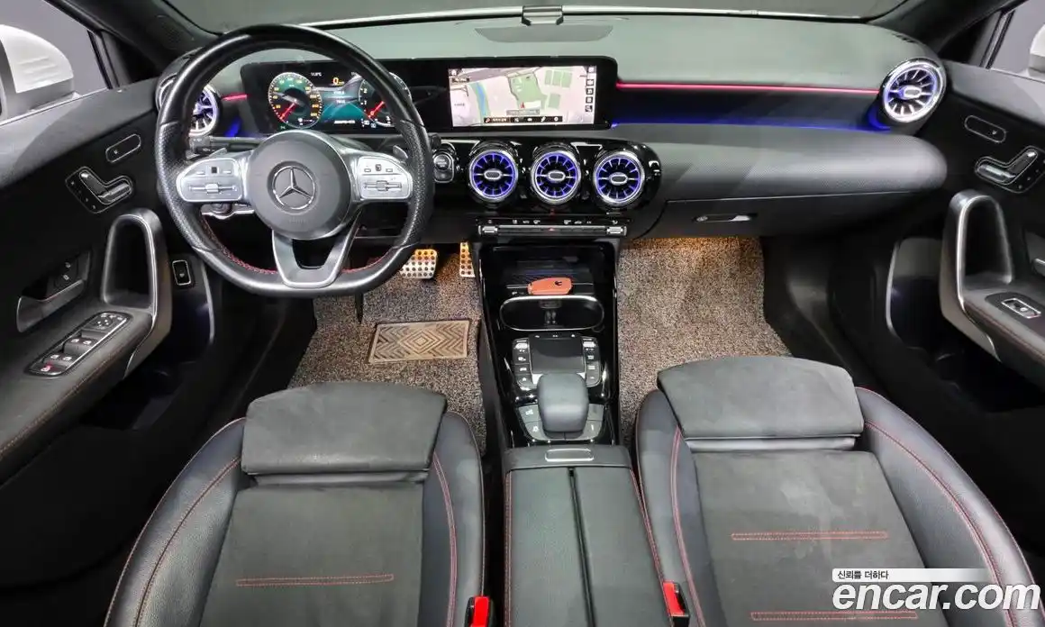 Mercedes-Benz A-Class 2021 2.0 Автомат в Москве № 624155, фото 6