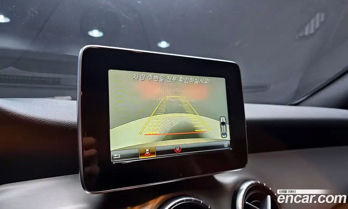 Mercedes-Benz CLA-Class 2019 2.0 Автомат в Москве № 624382, фото 16