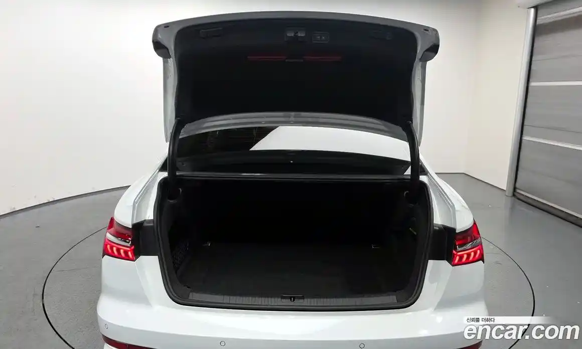 Audi A6 2021 2.0 Автомат в Москве № 625014, фото 20