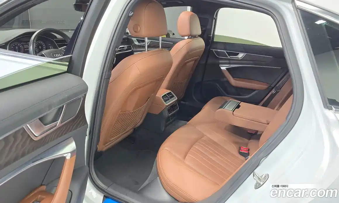 Audi A6 2020 2.0 Автомат в Москве № 625646, фото 11