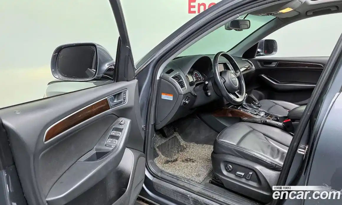 Audi Q5 2016 2.0 Автомат в Москве № 625766, фото 11