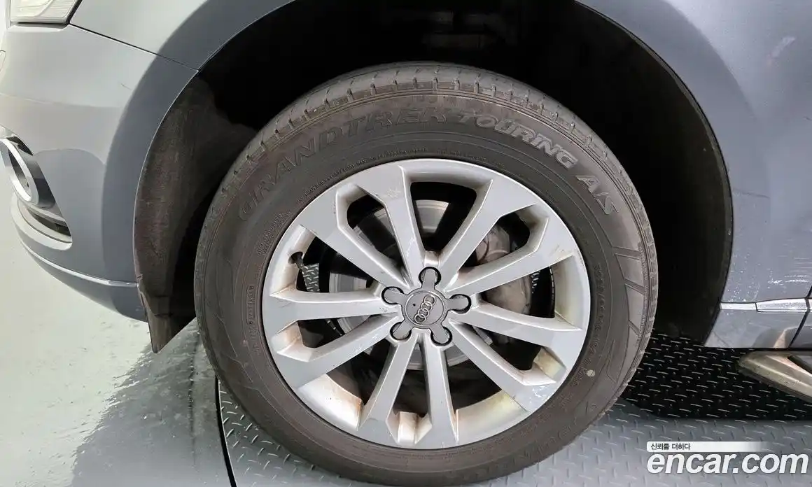 Audi Q5 2016 2.0 Автомат в Москве № 625766, фото 5