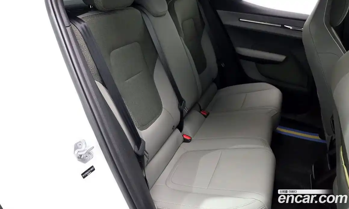 Volvo EX30 2026 0.2 Автомат в Москве № 626133, фото 18