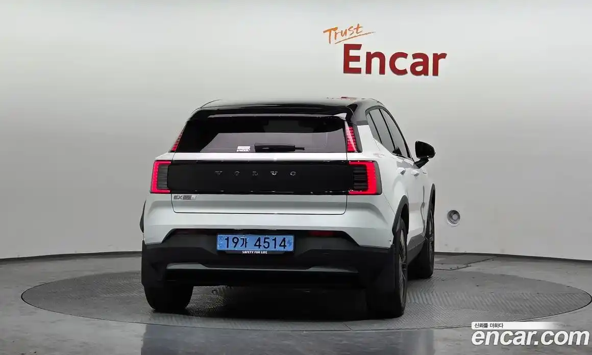 Volvo EX30 2026 0.2 Автомат в Москве № 626133, фото 4