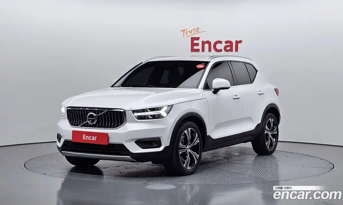 Volvo XC40 2021 2.0 Автомат в Москве № 626268, фото 1