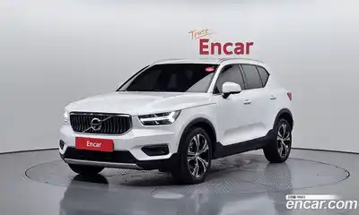Volvo XC40, 2021