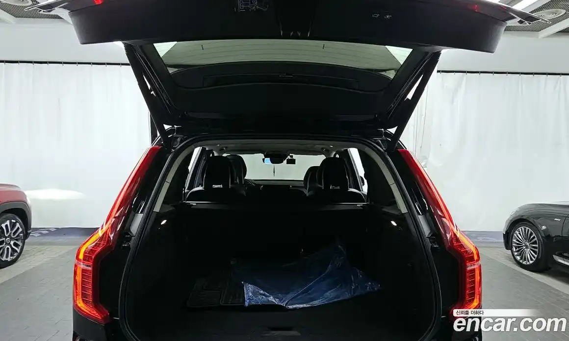 Volvo XC90 2018 2.0 Автомат в Москве № 626432, фото 20