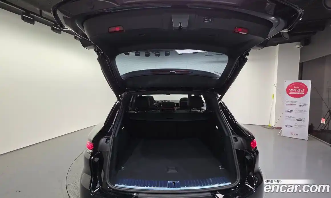 Porsche Cayenne 2024 3.0 Автомат в Москве № 626586, фото 19