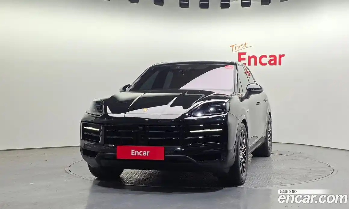 Porsche Cayenne 2024 3.0 Автомат в Москве № 626586, фото 3