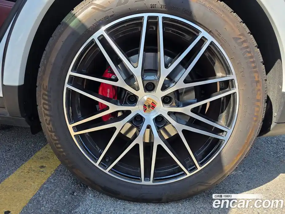 Porsche Cayenne 2025 3.0 Автомат в Москве № 626616, фото 17