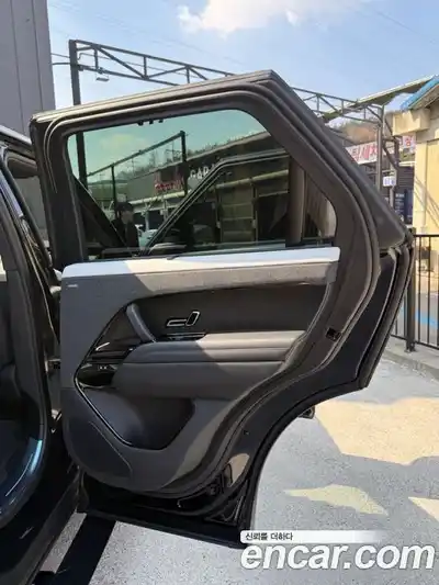 Land Rover Range-Rover Sport 2023 3.0 Автомат в Москве № 627382, миниатюра 12