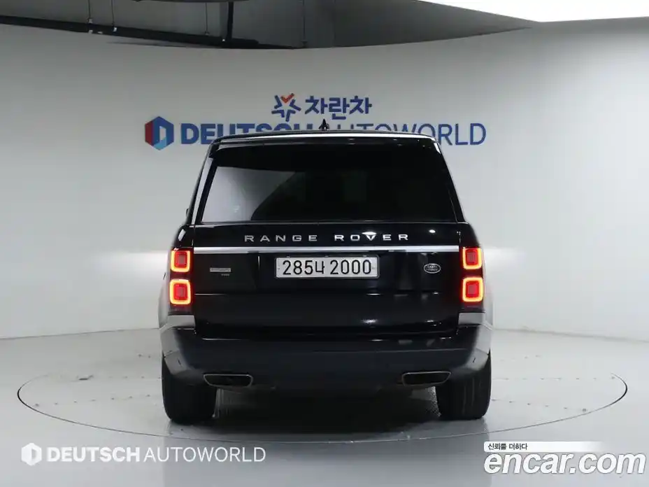 Land Rover Range-Rover 2020 5.0 Автомат в Москве № 627395, фото 4