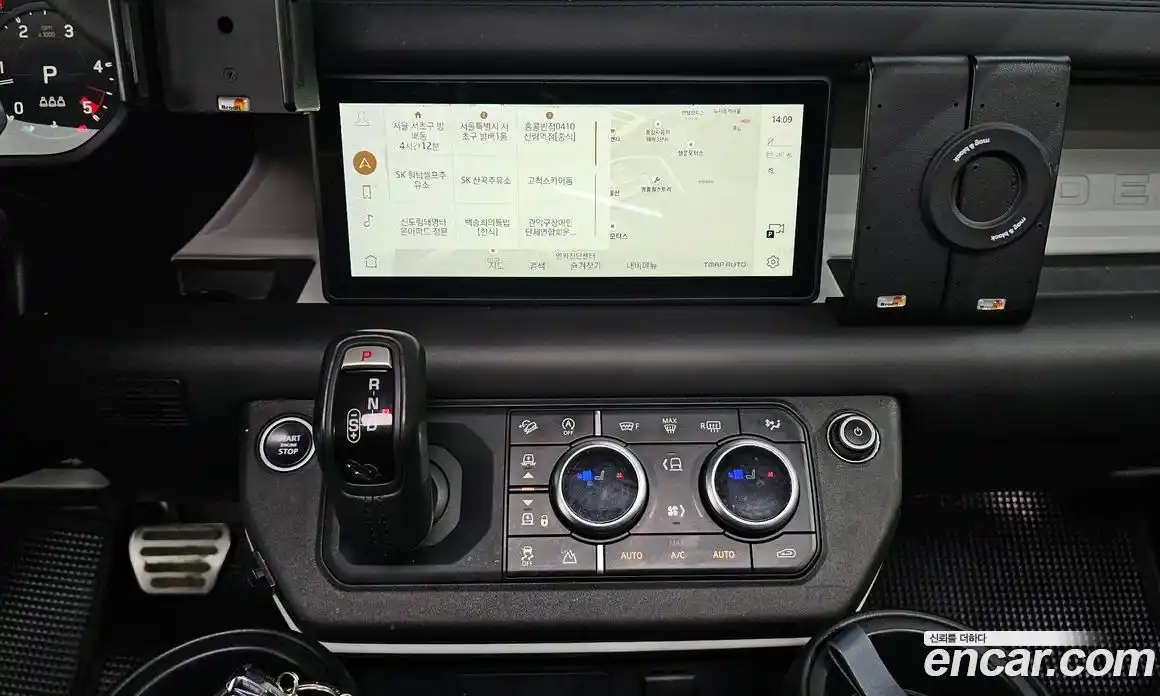 Land Rover Defender 2022 3.0 Автомат в Москве № 627434, фото 12