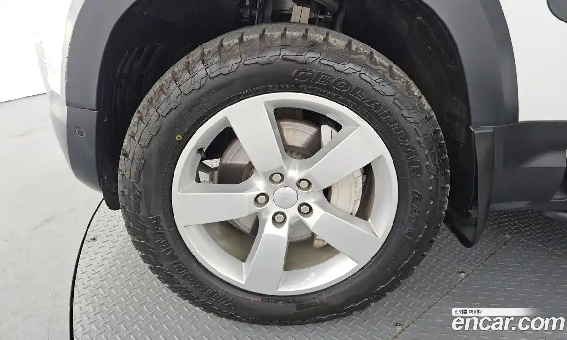 Land Rover Defender 2022 3.0 Автомат в Москве № 627434, фото 5