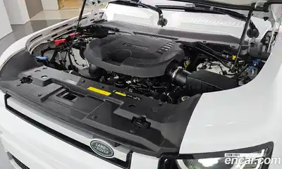 Land Rover Defender 2022 3.0 Автомат в Москве № 627434, миниатюра 6