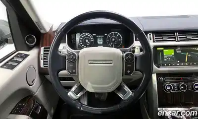 Land Rover Range-Rover 2017 4.4 Автомат в Москве № 627640, миниатюра 12