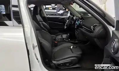 Mini Clubman 2024 1.5 Автомат в Москве № 627776, миниатюра 11