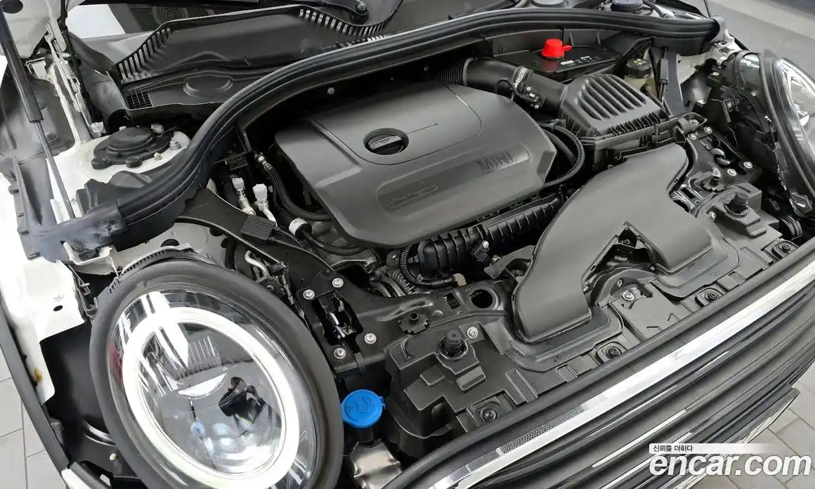 Mini Clubman 2024 1.5 Автомат в Москве № 627776, фото 6