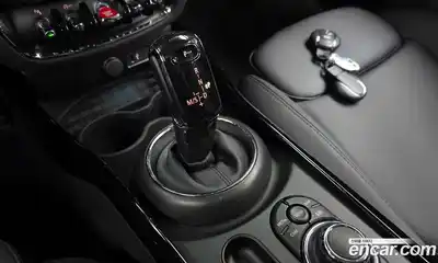 Mini Clubman 2024 1.5 Автомат в Москве № 627776, миниатюра 9