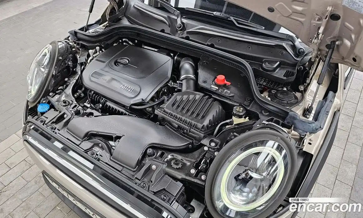 Mini Cooper 2024 1.5 Автомат в Москве № 627788, фото 6