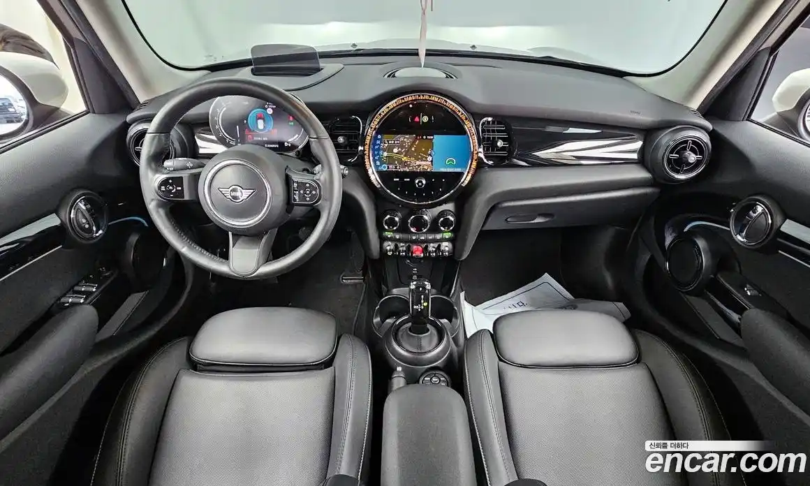 Mini Cooper 2024 1.5 Автомат в Москве № 627788, фото 7