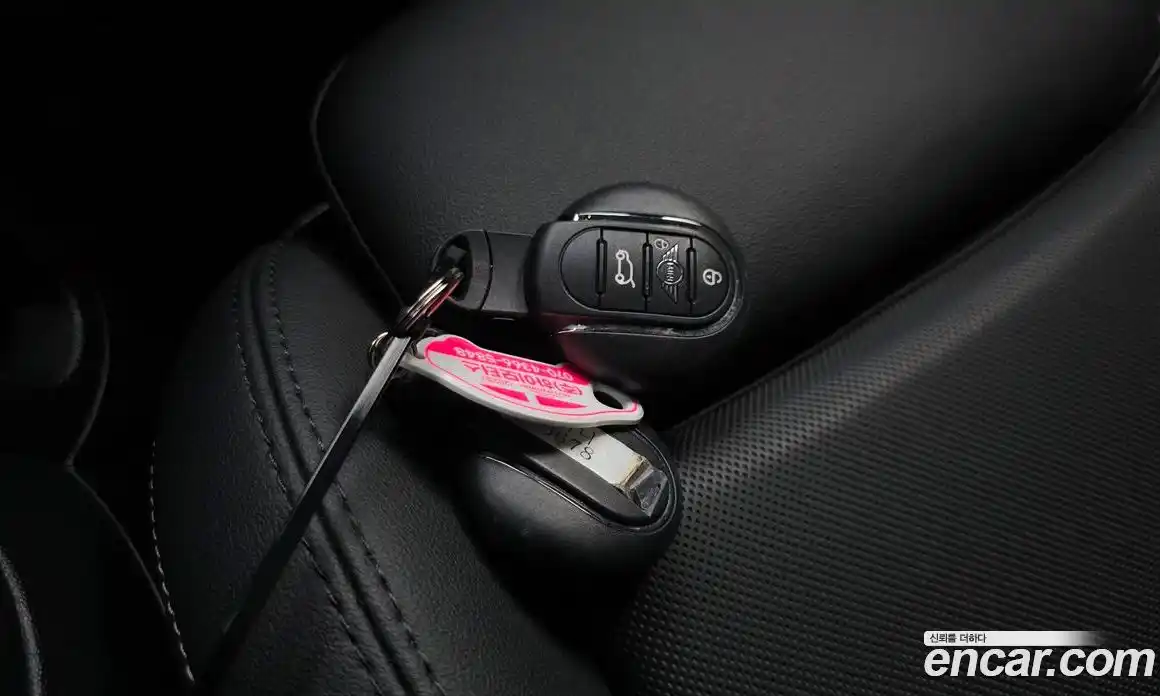 Mini Cooper 2023 1.5 Автомат в Москве № 627845, фото 19