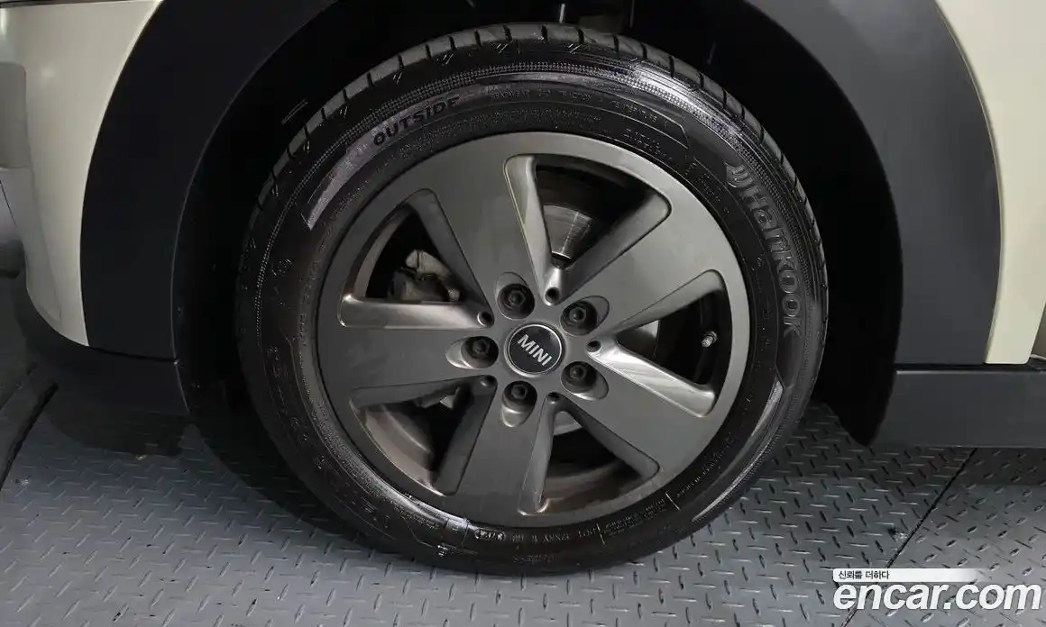 Mini Cooper 2023 1.5 Автомат в Москве № 627845, фото 5