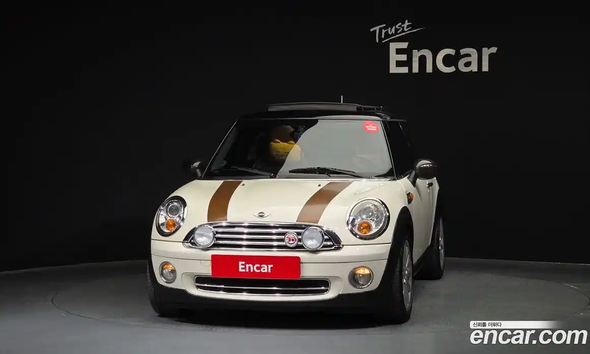 Mini Cooper 2010 1.6 Автомат в Москве № 628122, фото 3