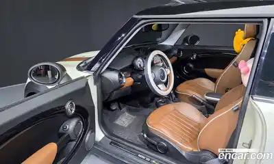 Mini Cooper 2010 1.6 Автомат в Москве № 628122, миниатюра 10